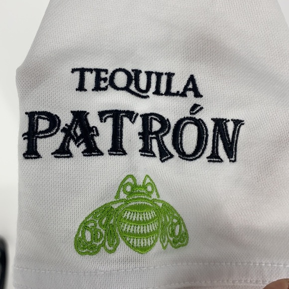 Travis Mathew Women's White Polo Shirt w/ Patron Tequila Embroidered size Large - Picture 5 of 10